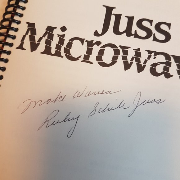 Vintage First Edition JUSS MICROWAVING Cookbooks Volumes 1 and 2 by Ruby Juss - Picture 7 of 16